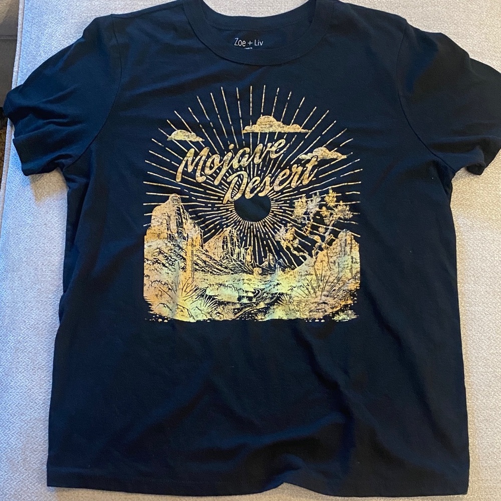 Zoe + Liv Black Tee with Gold Mojave Desert Design